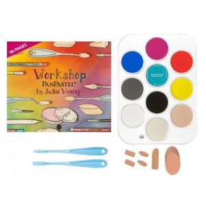 10 - JULIA WONING WITH BOOK, SOFFT TOOLS AND PALETTE TRAY SE PANPASTEL 10 - JULIA WONING WITH BOOK, SOFFT TOOLS AND PALETTE TRAY SE PANPASTEL